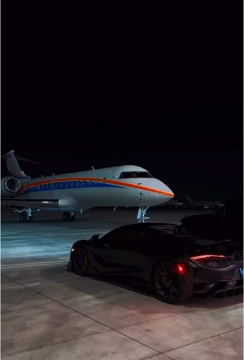 Make it happen! #motivation #mentality #success #discipline #luxury #luxurylife #millionairemindset #money #future #edit #edits 