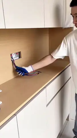 How to install new sockets like a pro