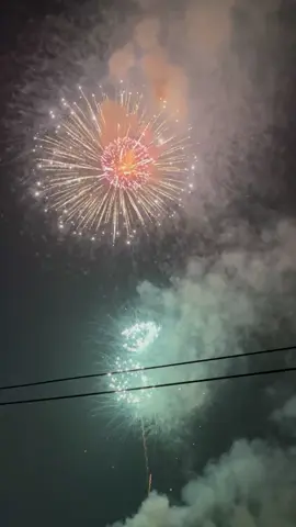 Happy new year. Chúc mọi người năm mới vui vẻ🥰🥰