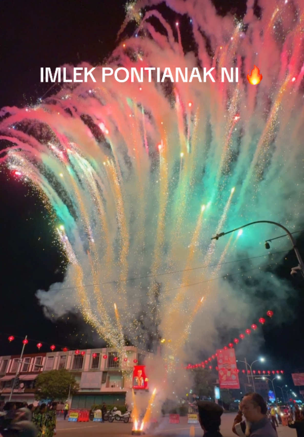 Malam Imlek di Kota Pontianak 2025 🎊🎉 #pontianak #hits #imlek #viral #fyp #kocak #ngakak 