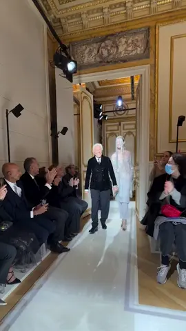 NEW! Giorgio Armani Privé Haute Couture SS25. #giorgioarmani #catwalk #Runway #models #nlsmodels 