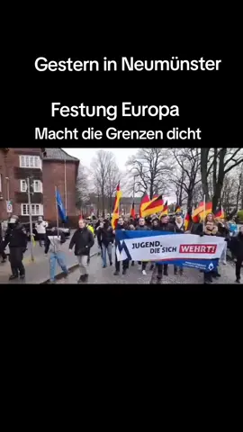 #neumünster AFD 💙 Demo🇩🇪🇩🇪🇩🇪💯🦅💙💙  macht die Grenzen dicht !💯🇩🇪🦅💙 #afd #afddeutschland #grenzen #fürdeutschland #demo #loyal #neumünster #schleswigholstein #viral_video 