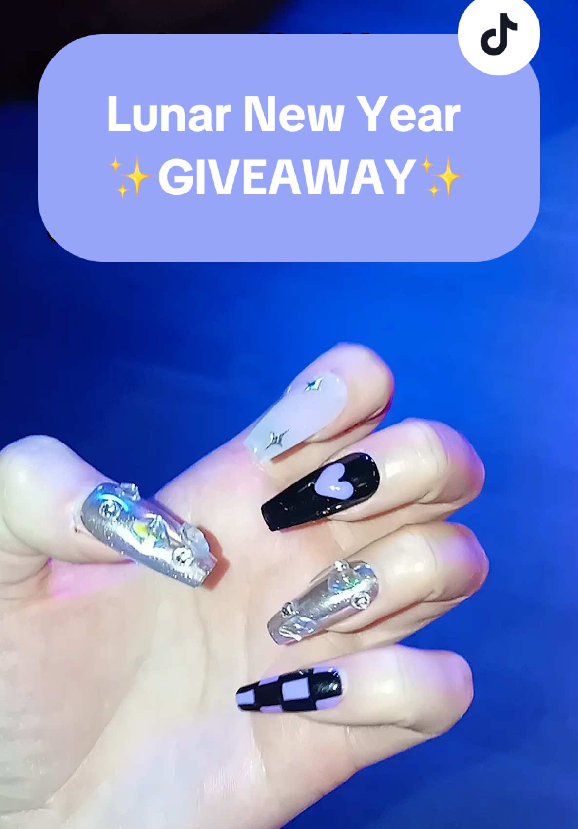 Lunar New Year Giveaway! 🌙 Welcome the year of the snake with press-on nails and colored lenses from @Itsy Bitsy Cosmetics inspired by your favorite K-pop looks. 💅 PRIZES: 🥇500 kr gift card at itsybitsy.nu  🥈250 kr gift card at itsybitsy.nu Check out @oh_jinjja and @itsybitsy.nu on Instagram to see how to join the giveaway! Giveaway ends on the 5th of Feb 2025 at 18:00. Good luck! ✨ Video by @itsybitsycosmetics  #lunarnewyear #seollal #pressonnails #pressons #lösnaglar #naglar #nailsnailsnails #nailsofinstagram #nailart #3dnails #nagellack #naglarsthlm #naglarstockholm #nagelforlangning #swedishkpopstan #stockholm 