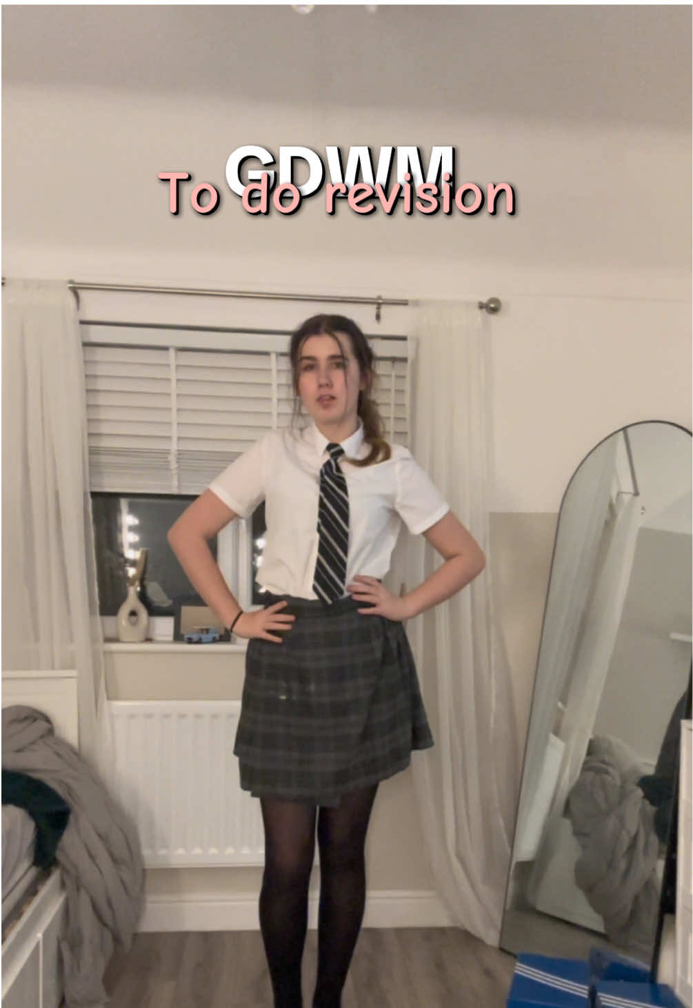 GDWM to do revision |:| #CapCut #tiktok #foryoupage #foryou #fyp #dance #viral #fashion #outfit #clothes #gdwm #gdwmf #charlie #brooke #simpsons #cold #revision #work #highschool #schoolwork #school #flashcards 