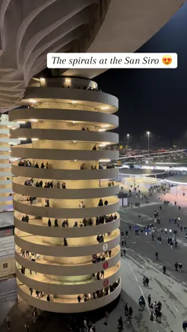 Something so satisfying about the spirals at the San Siro in full flow 😍   #SanSiro #Milan #Milano #Italia #Footballtiktok #Calcio #Stadium #Groundhopping #FootballTravel #AcMilan #internazionale #Seriea #FYP 