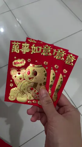 Gong xi xin nian 恭喜新年 Year of Snake Semoga menjadi tahun keberuntungan untuk kita semua…. Yeiiii  #angpao #snakeyear #2025 #chinese #newyear #semangatterus 