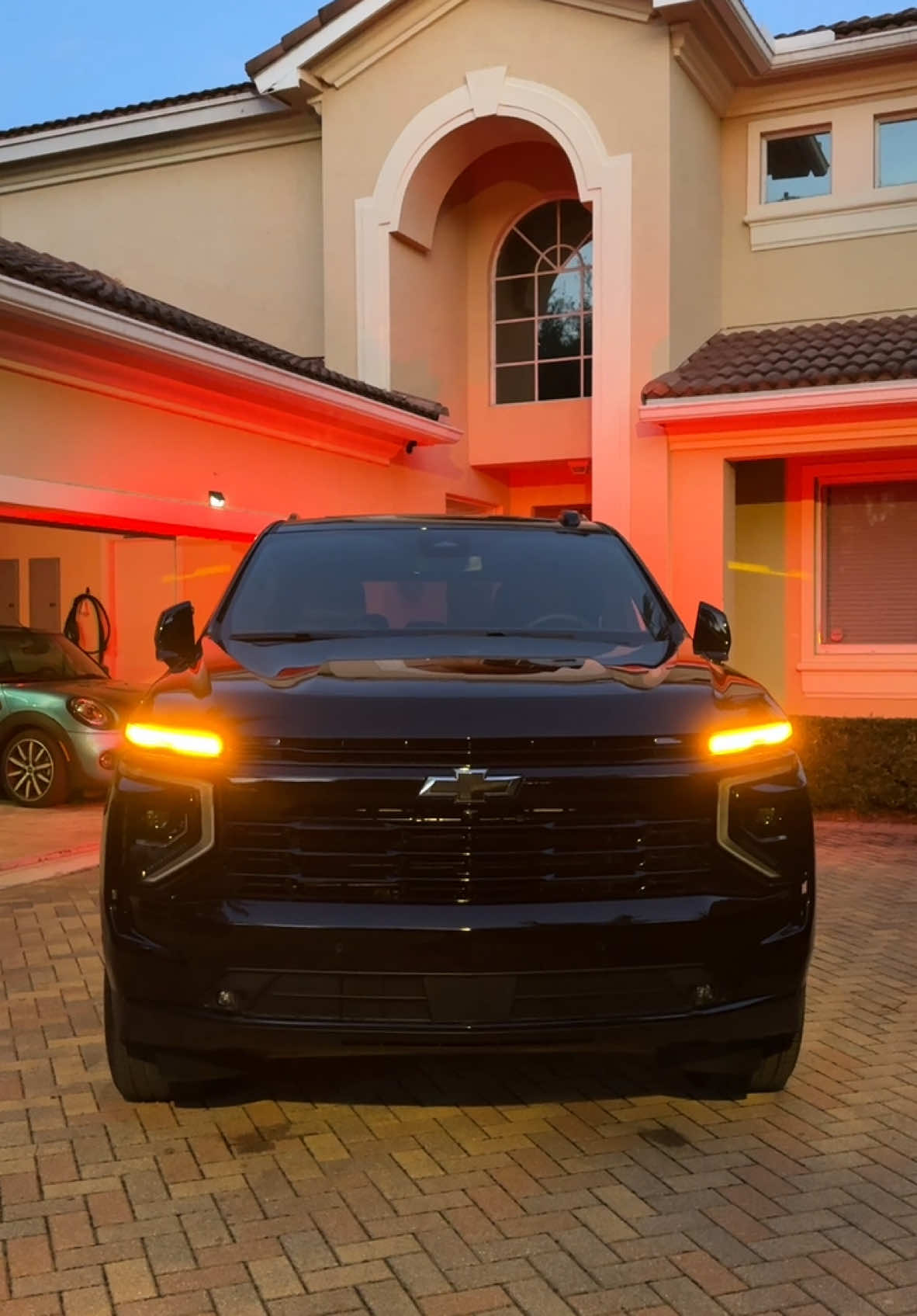 Love the upgraded lighting for 2025! The animations are sick! #tahoe #newtahoe #chevy #lights #night #blackonblack #fypシ゚viral #fyp #foryou #leds #lighting #nighttime #upgrade #newsuv #momcar #