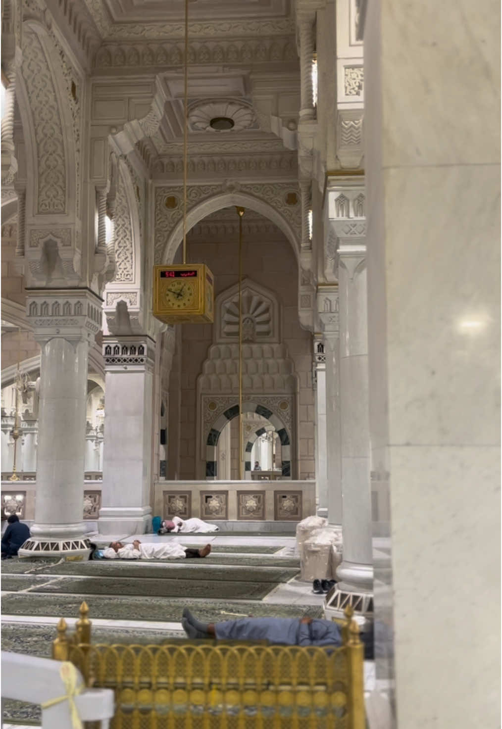 الحمدلله على كل شئ🤍. #ذكر_الله #استغفرالله #الصلاة #ذكر_إن_الذكرى_تنفع_المؤمنين #الحرم_المكي_الشريف🕋❤️ #قران #مكة_المكرمة 
