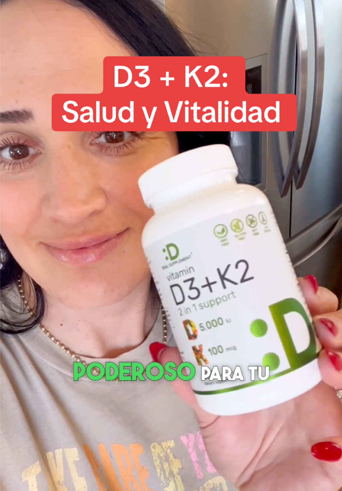 La combinación de vitamina D3 y K2 es clave para una salud óptima. D3 mejora la absorción de calcio, mientras que K2 lo dirige a los huesos y no a las arterias. ¡Huesos fuertes y corazón sano en un solo paso.    #SaludÓptima #VitaminaD3K2 #HuesosFuertes #d3k2 #d3 #bienestar #comersaludable 