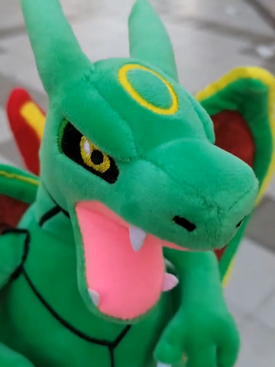 #pokémon #Charquaza #legendary 