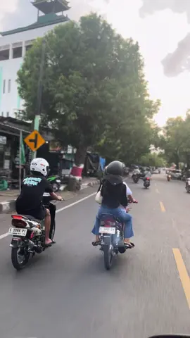 Nyore@ɐıɟou #fizr #twostroke #2stroke #fizr2stroke #fizrmodifikasi #fizrsunmorry #jextechjepara 