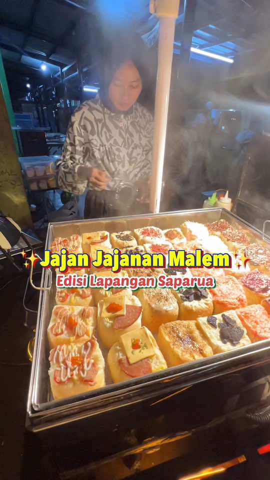 Jajanan malam di lapangan Saparua Bandung🔥🔥 #safirakus #jajananbandung #kulinermalambandung 