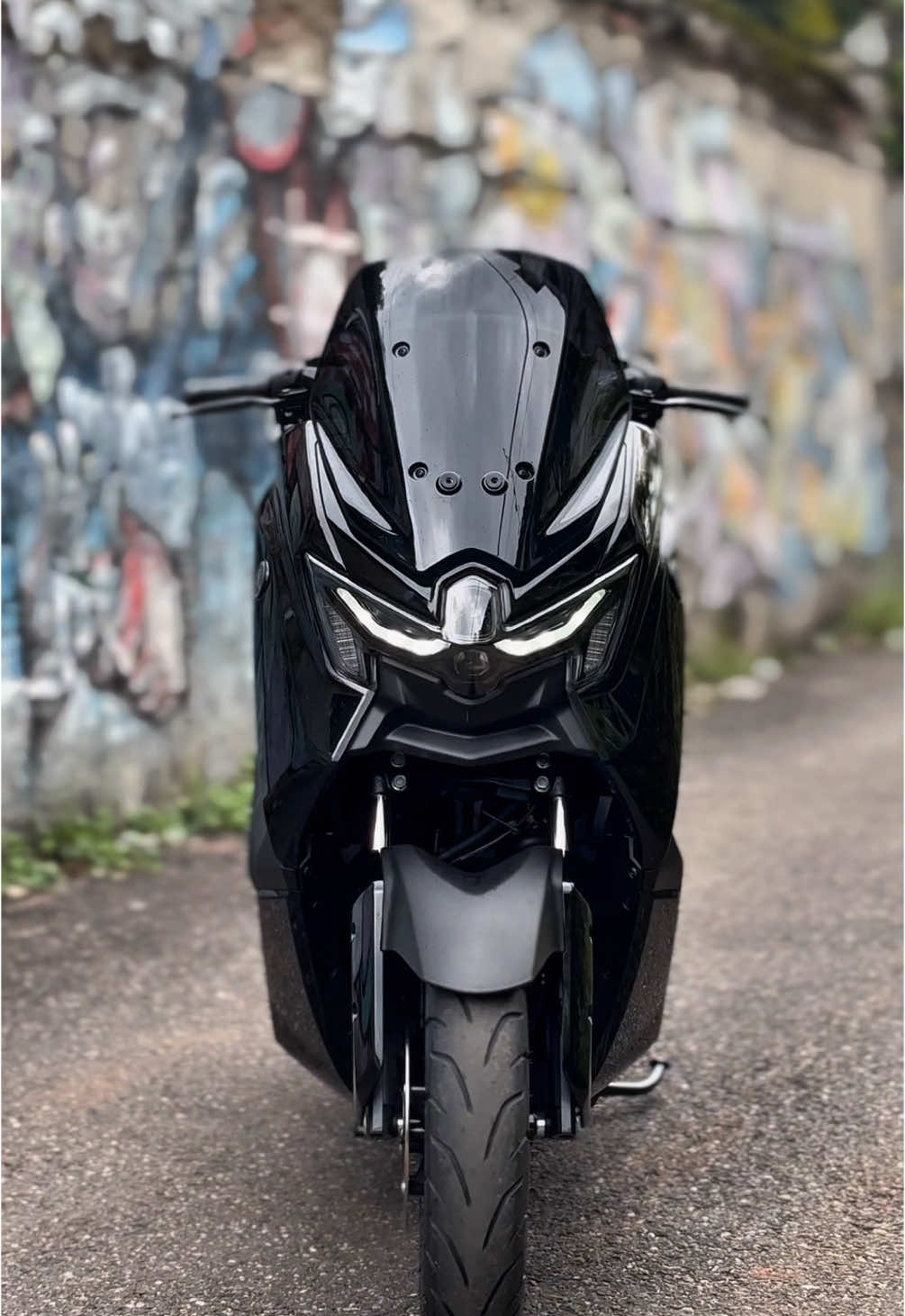 Bersih aja dulu 🧏🏻‍♀️ @Yamaha Indonesia #nmax #nmaxneo #nmaxneos #nmaxturbo #nmaxindonesia #yamaha #yamahaindonesia 