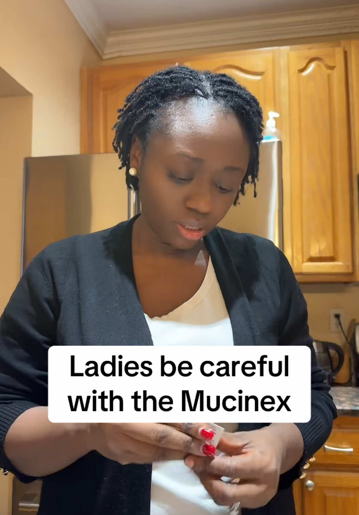 #creatorsearchinsights Mucinex is a powerful drug 🤰🏽 Reached for theraflu instead 😅 #mucinex #coldseason #choosewisely #fyp 