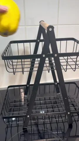 Fruit basket #kitchen #organizing #organizedhome #fruitsbasket #fruit #vegtables #basket #kitchendecor 