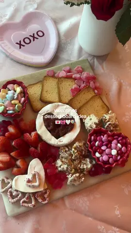 spice up your traditional charcuterie this Valentine’s Day with a yummy festive dessert board idea! who doesn’t love some candy + brie? 🍭 #ValentinesDay #dessertboard #dessert #girlsnight #galentines #candy #hosting #easydessert #sweettreat 