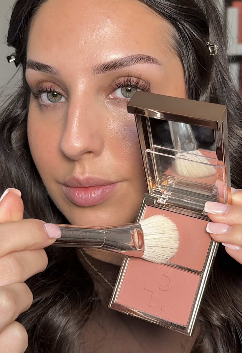 That perfect everyday flush! 🎀 @Patrick Ta Beauty double take cream & powder blush duo “she’s seductive”  #makeup #newmakeup  #makeupunboxing #glowyblush #creamblush #blush @patrick ta 