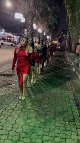 As garotas do Jobs #girls #garotas #jobs #helnz 