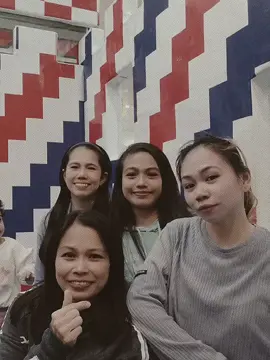 #CapCut #proudkhadamaoman🇴🇲🇴🇲🇵🇭🇵🇭 #oman🇴🇲 #ofwoman🇴🇲🇵🇭 #ilocanotiktoker #Funlandoman friends🥰🥰🥰