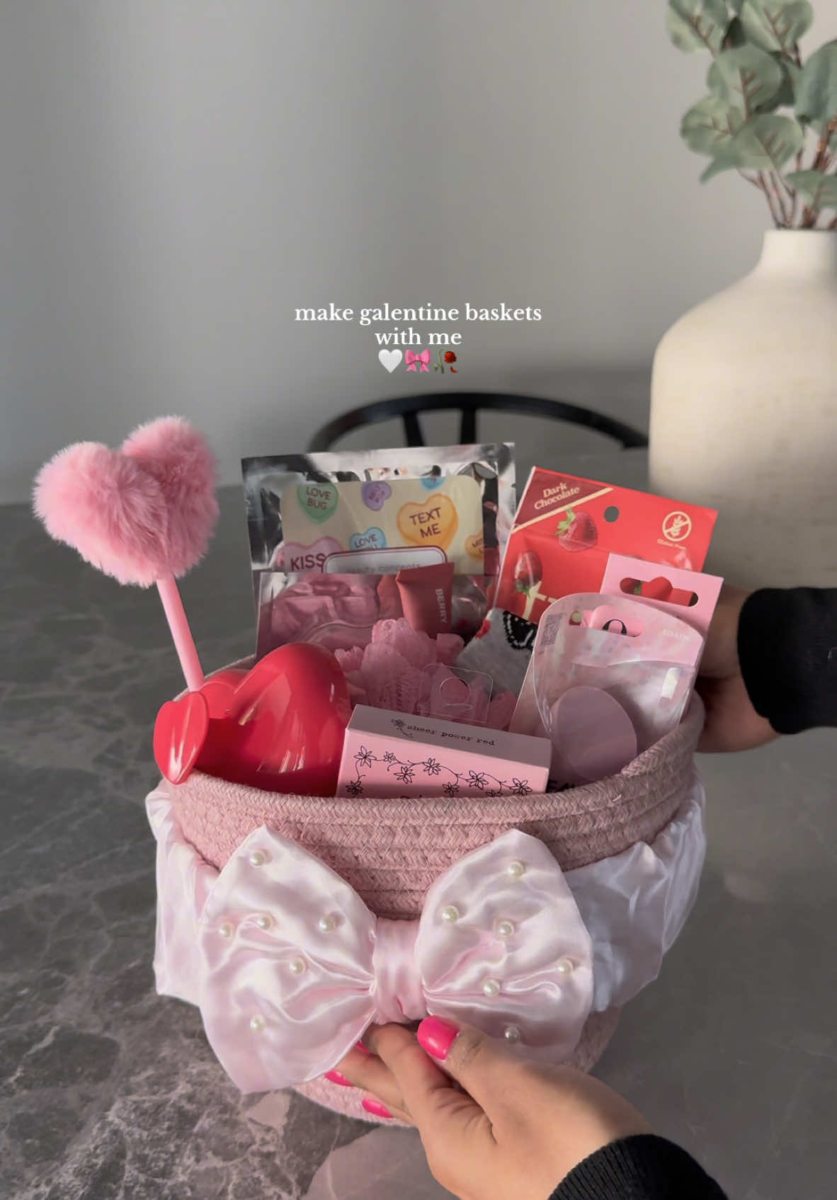 Love how these turned out 🥹🩷 baskets 🔗 in my ltk 🫶🏽 #ValentinesDay #valentinesgift #giftsforher #vday #giftbasket #giftideas #vdaygift #girlytok #girltok #aestheticgifts #targetfinds #marshallsfinds #marshalls #tjmaxx #foryu #fypage #giftguide 