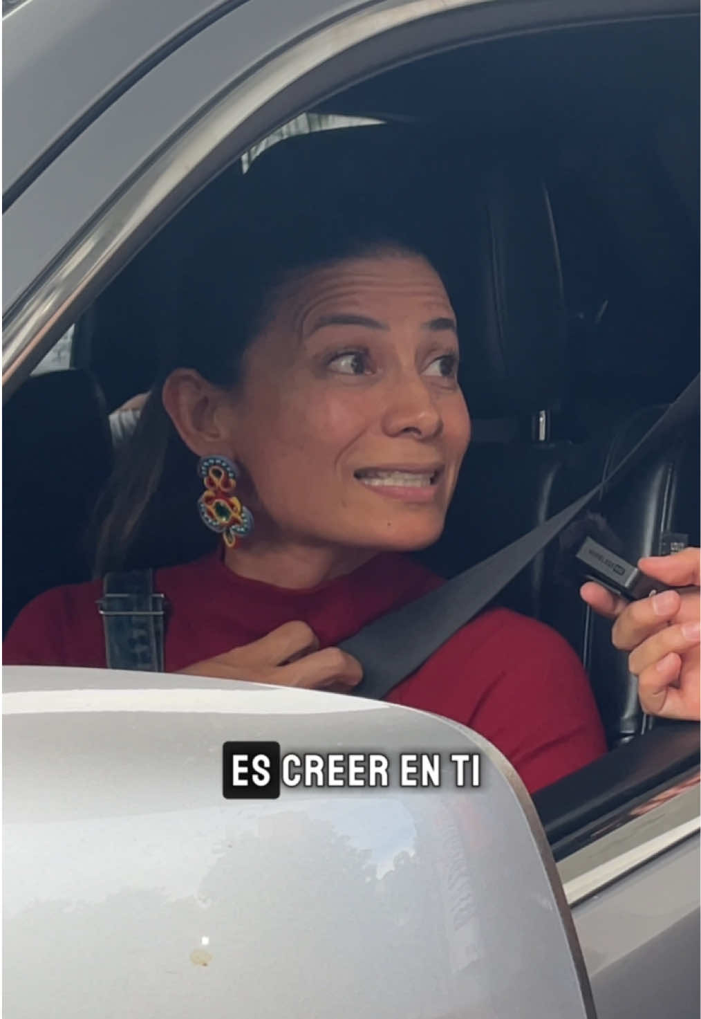 Entrevisté a una humilde empresaria con mas de 15 años de experiencia en la industría del Yoga y la venta de servicios🤯🤯 le pregunte cual es el principal factor por el que fallan los emprendedores hoy en dia en su camino hacia la construccion de un negocio exitoso.💎⚡️ #riqueza #emprendimiento #sabiduria #negocios #dinero 