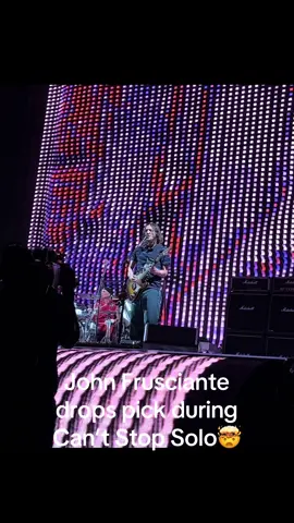 John Frusciante drop pick during Can’t Stop solo🤯 #johnfrusciante #rhcp #cantstop #guitarsolo #fy 