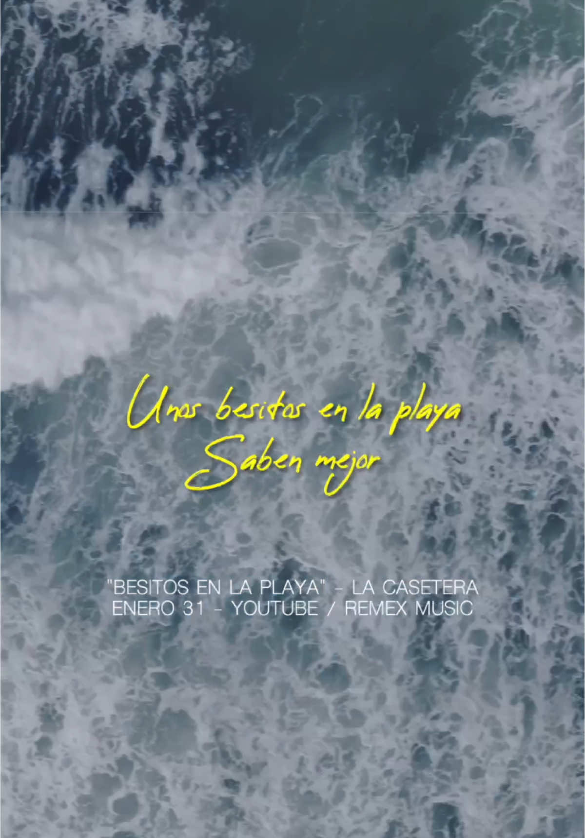 Uff... unos #BesitosEnLaPlaya saben mejor 💋😉  Este vierne lo nuevo de @La Casetera esta por llegar 🤟🏻📻 #playa #mar #lacasetera #Viral #parati #music #Cumbia #fyp #puroremex #mty 
