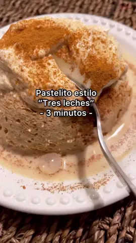 Una deliciaaaaa! Pastelito tres leches express #pastel #tresleches #fit #saludable #healthy #dieta 