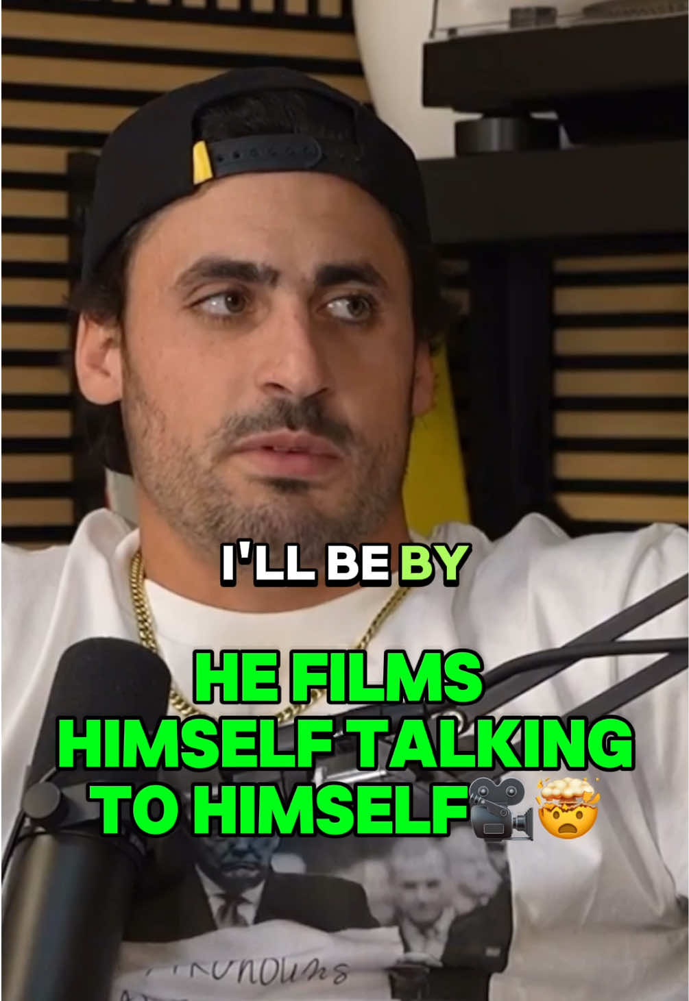 are they weirdos for this? #selftalk #viralvideo #podcastclips #mentalstrength 