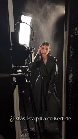 LISTA PARA LLEVAR TUS FOTOGRAFÍAS AL SIGUIENTE NIVEL Y CONQUISTAR TUS REDES SOCIALES CON CONTENIDO ÚNICO Y EXCLUSIVO COMO TODA UNA MODELO?✨📸 siguenos y contactanos Ya! 📸 #fotografiamedellin #modeloscolombianas #modalatina #fotografia #talentotiktok #artistatiktok #modeloviraltiktok #bellezafotografía