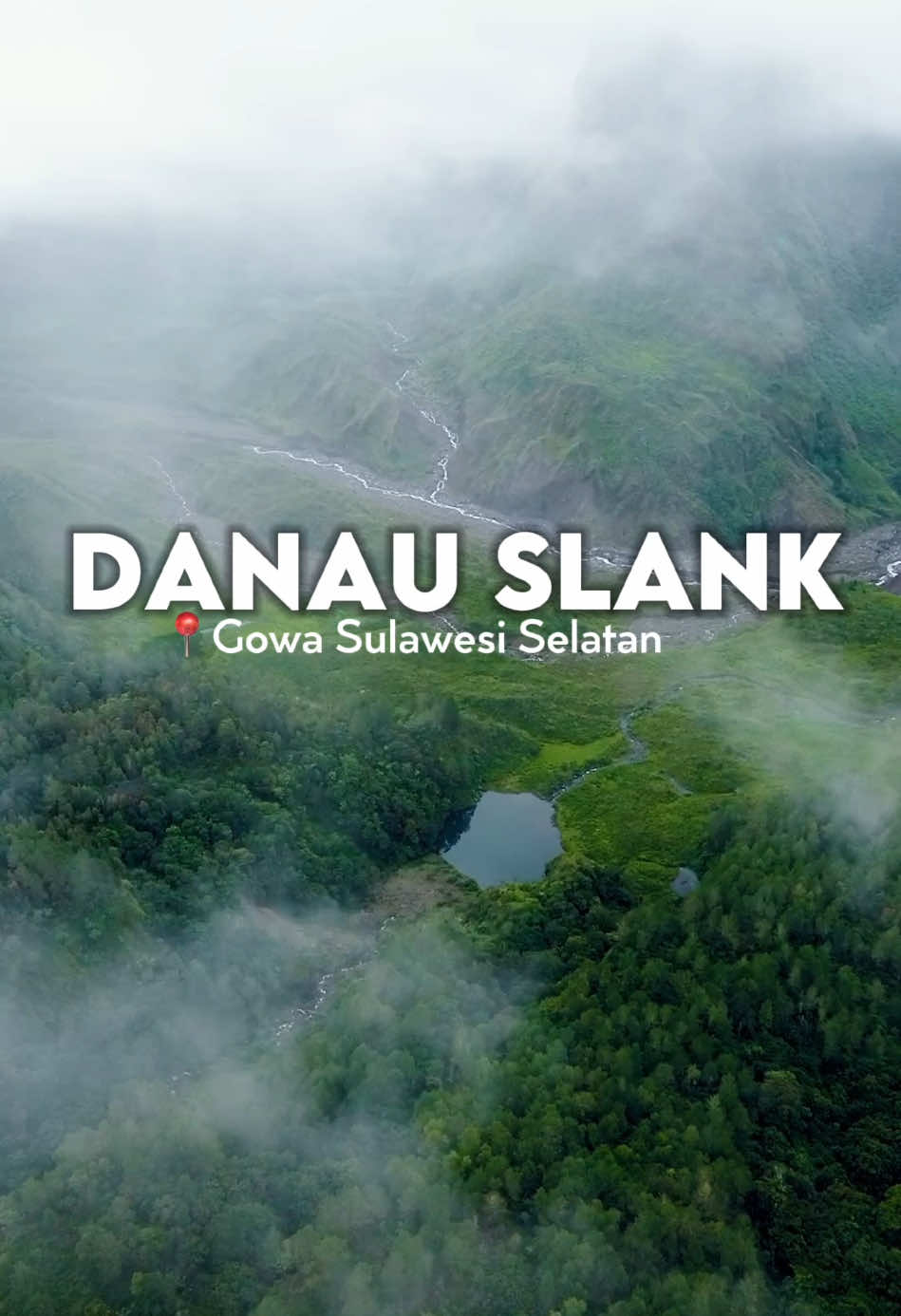 Ada yang tau kenapa dinamakan danau slank?  #pendakigunung#pendaki sulsel#viewgunung#danauslank#exploresulsel#wonderfulplaces#HealingJourney#malinokotabunga🌹#pendakifomo 