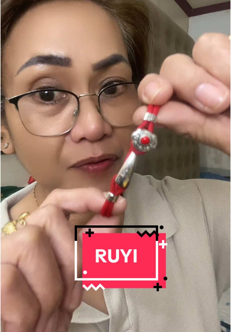 A power bracelet that can make people follow your orders, ruyi means as you wish, wear this everyday po… check on the yellow basket #ruyi #amulet #tiktokshop #fyp 