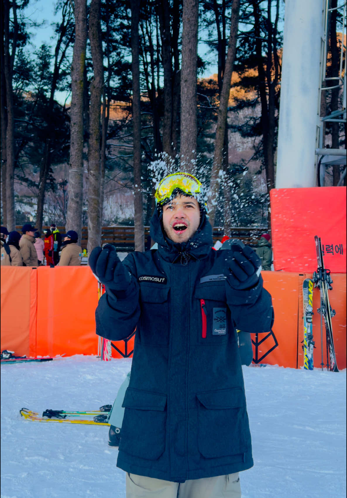 It’s Exploring Time at Jisan Forest Ski Resort, 지산포레스트리조…😍🇰🇷💝  #dipeshboharaofficial #creatorsearchinsights #dipeshboharaofficial #dipeshbohara #Trendingnow #foryoupage #nepalitiktok #fypシ゚viral #fyp #keepsupporting #ski @Goma Dhami 