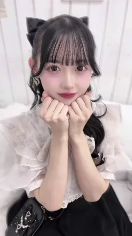 ハーフアップももな好き？💕 大好きなROJITAさんのSpring Collectionのモデルを務めさせていただいたよ🪄︎︎✨春服可愛すぎたー！！🫶🏻