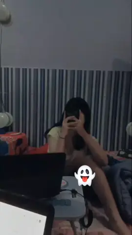 jangan salfok sama kakinya #fyp ya