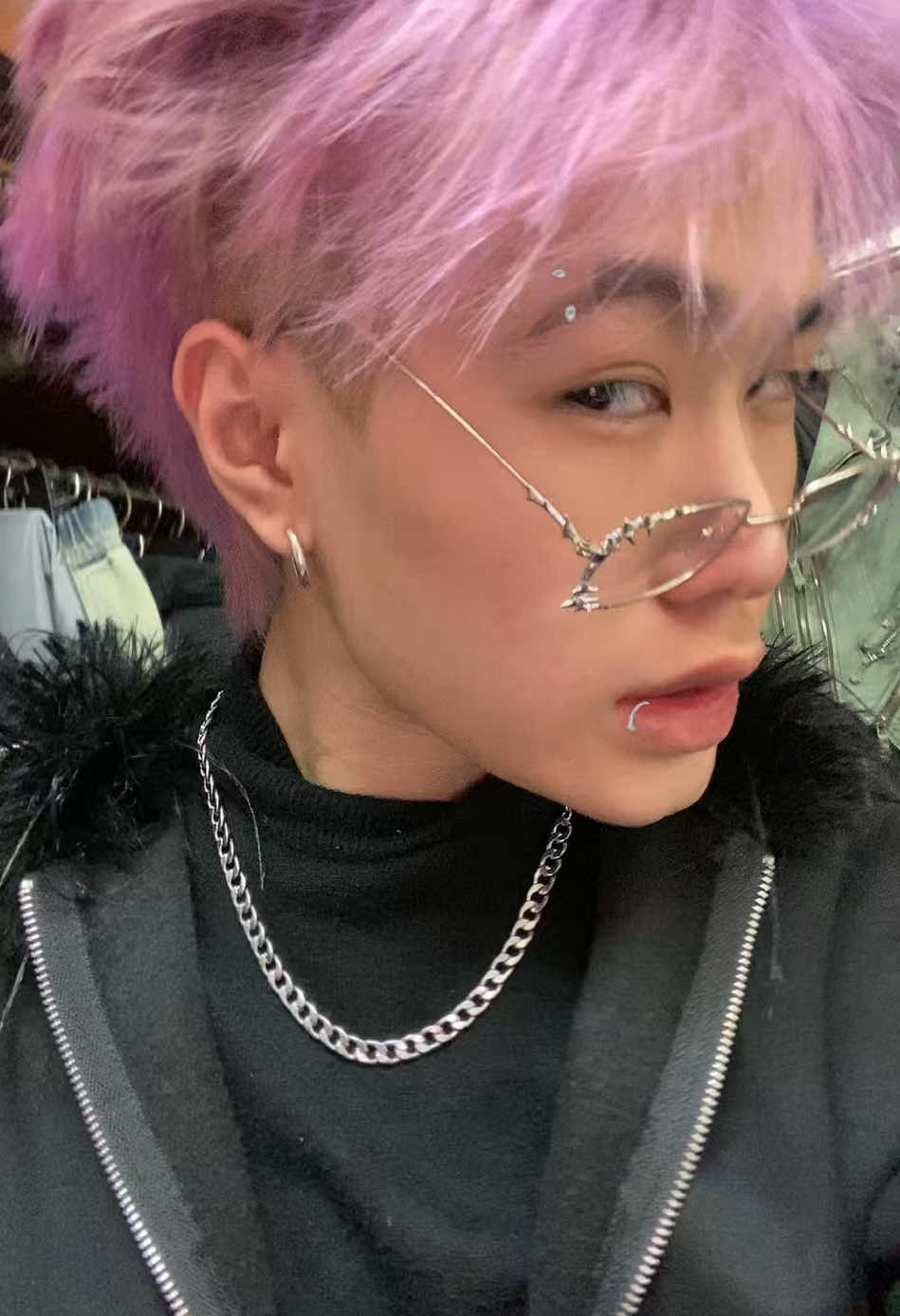 Luc tim nhung ky uc