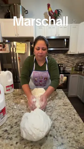 Aquí les dijo que tipo de pastillaaa uso para cuajar el queso#queso #quesofresco #cuajada #cuajadafresca #elsalvador🇸🇻 #food #parti #fouryou #tiktok #leche #quesocontortilla 