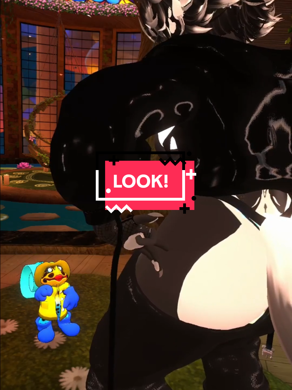 LOOK! @AmaranthusCauda #frog #vrchatmemes #vrchat #fy #furrytiktok #fypシ #furryfandom #furry #adventuretime 