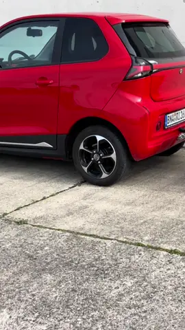 Anhänger ziehen am Elektrokleinwagen? #elektromobilität #auto #fyp #mobilität #arimotors #eauto #l7e #anhänger #kleinwagen #elektroauto #etransporter