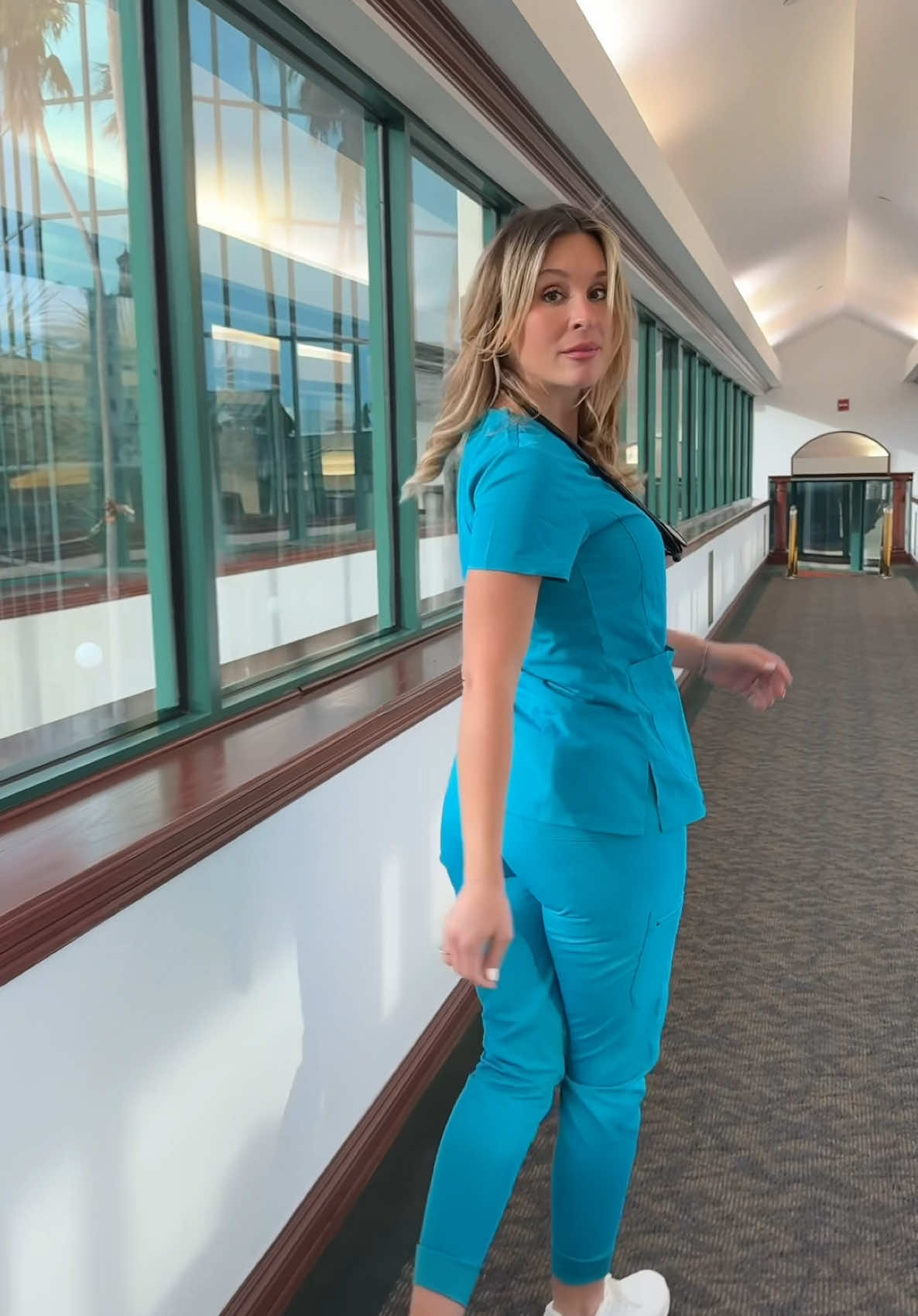Hi ☺️#nurses #nurseallie #nursegirl #rn #fyp #funnynurse #nurseoftiktok #blondes 