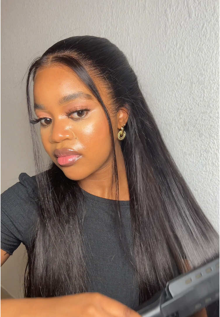 Simple and cute hairstyle. Hair from @@ossileehair on Aliexpress , link in bio to shop💖 #silkystraighthair #frontalwig #frontalwigs #straightwig #aliexpresswig #aliexpresswigreview #frontalinstall #wiginstalls #wigstyle #wigstyles #wigstyling #frontalhairstyles #frontalwigstyle 