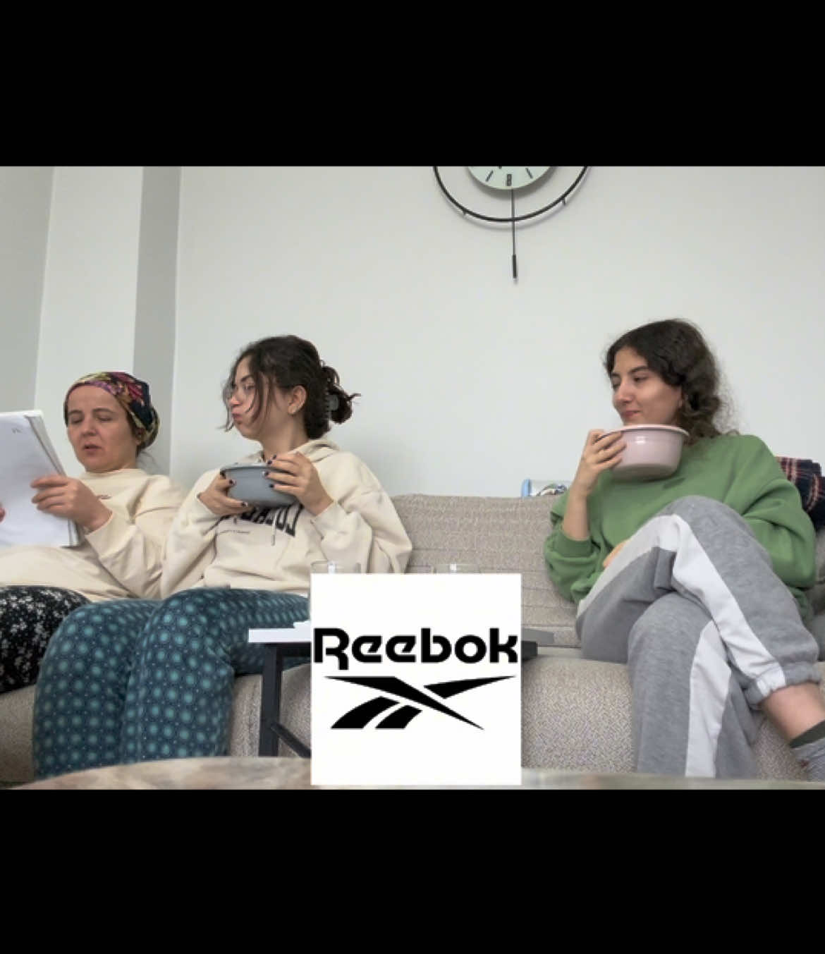 izmirliyiz canım niye inanmıyorsun @Rümeysa #creatorsearchinsights #CapCut #akım #keşfet #keşfetteyizzz #keşfetbeniöneçıkar 