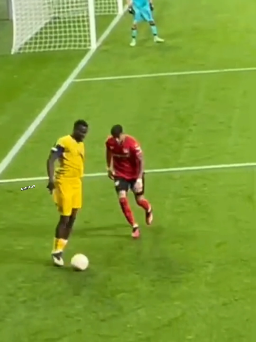 Victor Boniface Skills #victorboniface #boniface #nigeria #nigeria🇳🇬 #realsapphire #lefketsk #bodøglimt #unionsaintgilloise #bayerleverkusen #bayer04leverkusen #tiktok #viral #viralvideo #viraltiktok #football #Soccer #footballtiktok #fy #fyp #foryou #foryoupage 