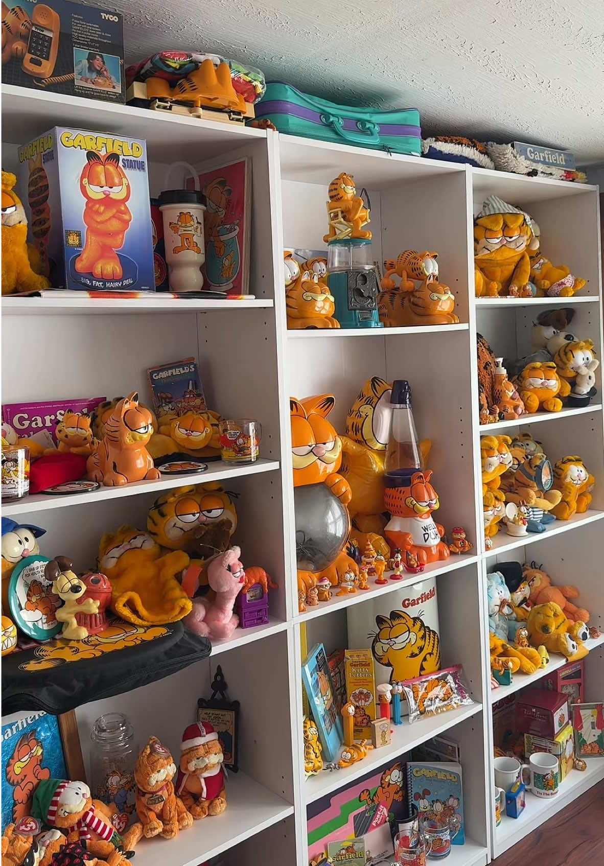 i wanted to keep the video garf relate so the whole part of my room not pictured has my kirby pc and streaming setup >:3 #garfield #collector #collection #fyp #vintage #vintagetoys 