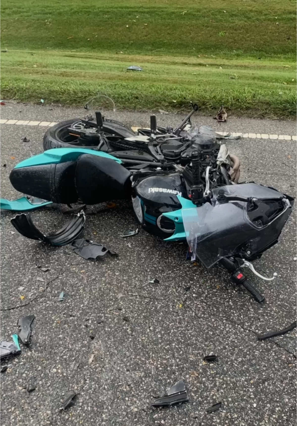How long does it take to heal after a motorcycle accident?  Recovering from a motorcycle accident? 🏍️💪 Physical therapy helps rebuild strength, improve mobility, and reduce pain—getting you back to doing what you love! 🏃‍♂️🔥 Every step counts in the recovery journey. #motorcycle #physiotherapy 