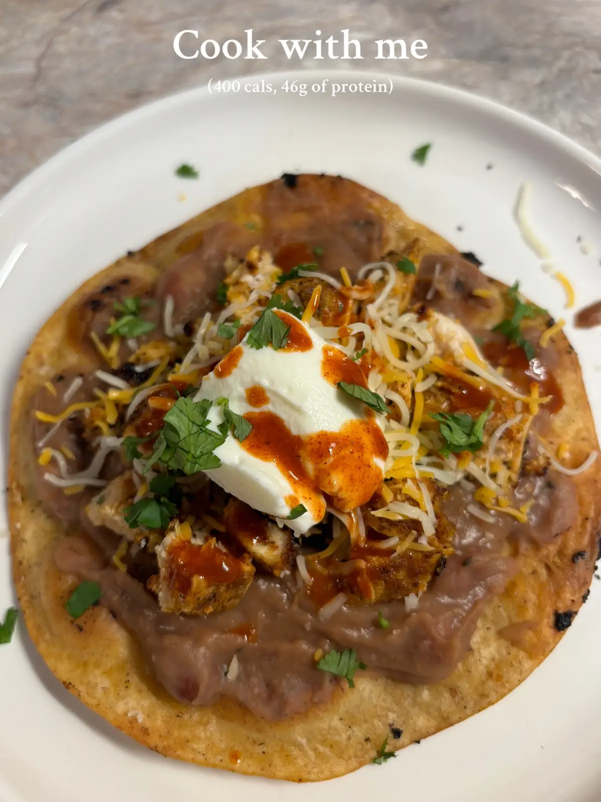 10/10 tostada. Perfect low calorie, quick meal🤌🏾🤌🏾🤌🏾 #fyp #cookwithme #highprotein #weightloss #weightlifting 