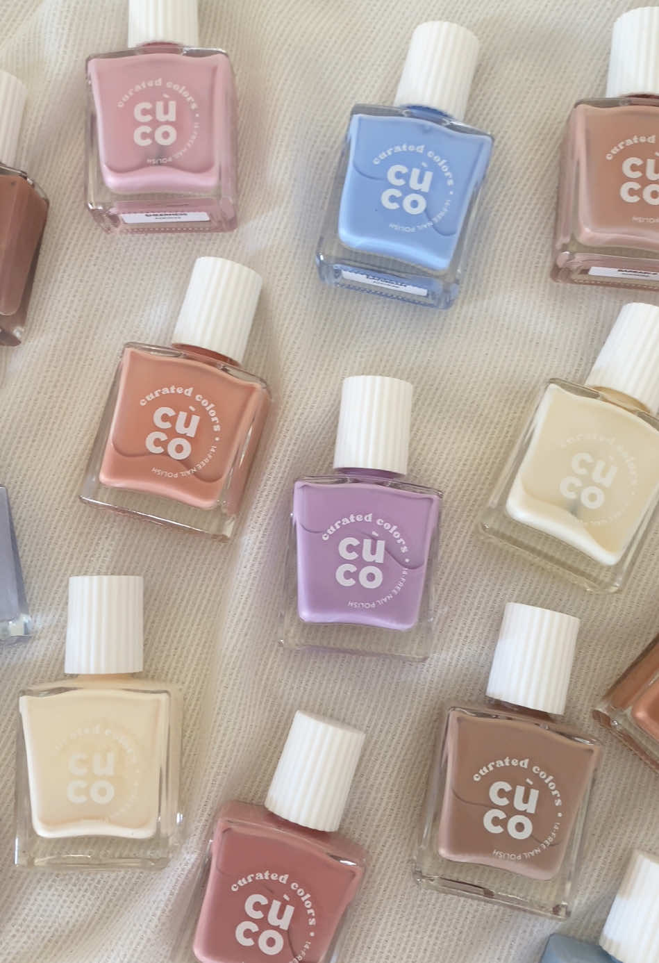 Can’t decide on a nail color? 💅✨ Feel free to check out my profile for nail inspo! 💖 ##cuco##curatedcolors #nailpolish 
