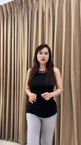 ချစ်ပရိတ်သတ်ကြီးတွေတောင်းဆိုကြလို့ပြန်ကပေးထားပါတယ်ရှင့် ❤️ #foryou #foryoupage #ချစ်ပေးကြအုန်းနော်😍😘😘 #maythannu #မေသန်းနု #fyp 