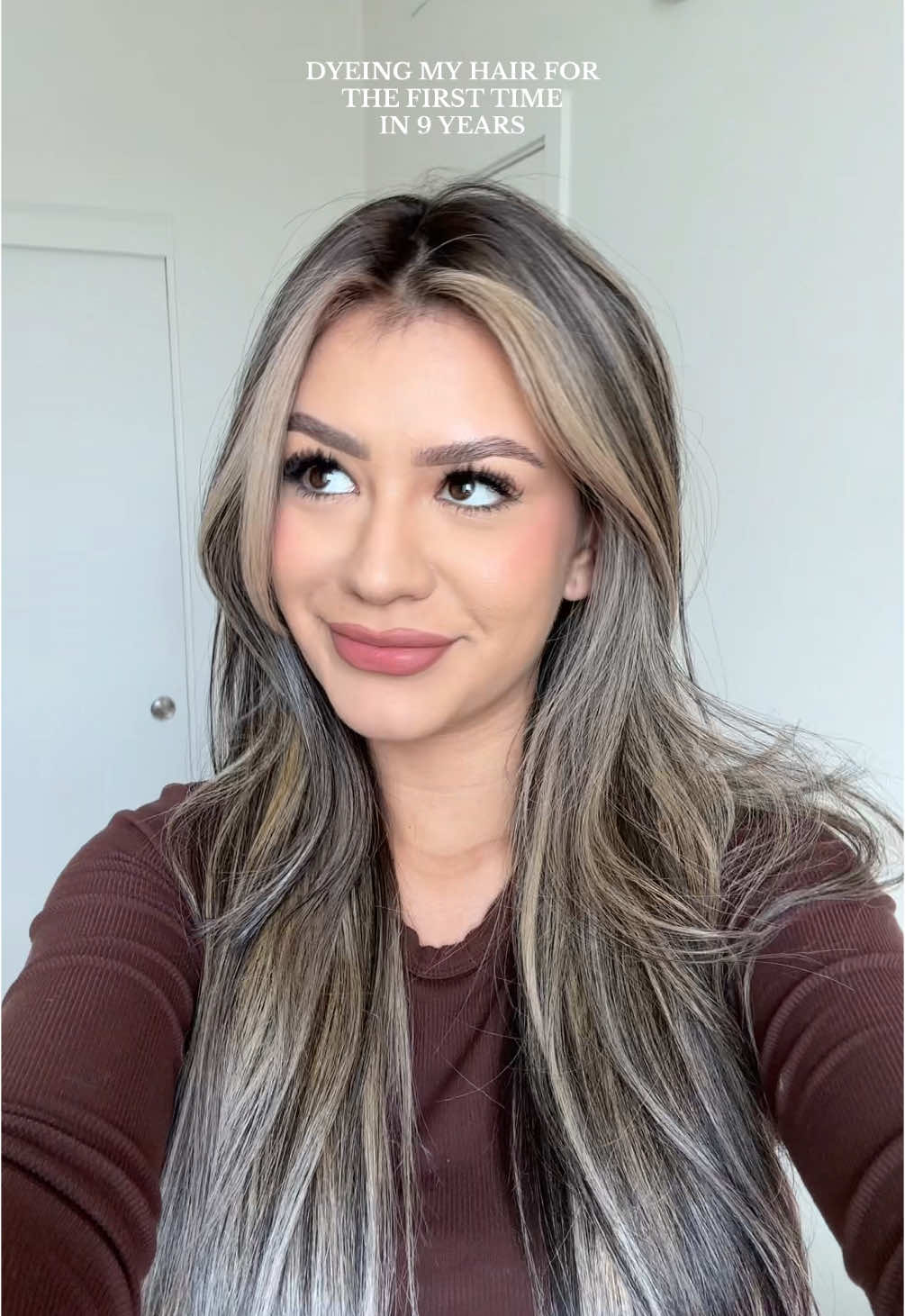 @Jess 🎀✨ | OC Hairstylist I have like 2 more transitions and then I’m done and on to the next thing 🤣  #momlife #momtok #MomsofTikTok #youngmom #hairtok #hairtransformation #brunettetoblonde #newhair #hairstylist #balayagehair #balayagehighlights #orangecountyhairstylist #hairtransition #hairdyetransformation #transition 