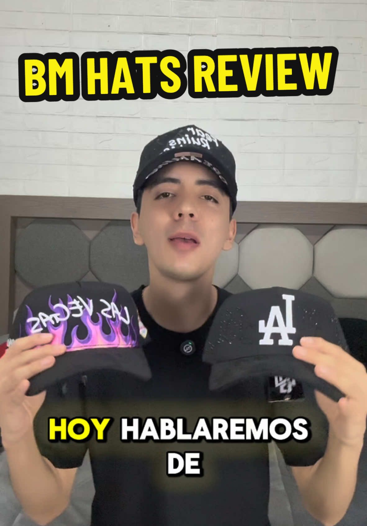 Revisando marcas nuevas de gorras el día de hoy revisando la marca de @BMHATS #gorras #marcas #colima 